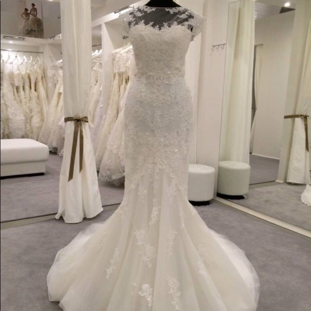 💍SOLD💍 Pronovias Barcelona wedding dress